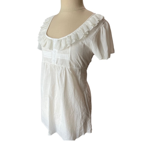 GirlTalk Ivory Ruffle Flutter Sleeve Bridgerton Vibe Babydoll Blouse Size Medium - Picture 5 of 9